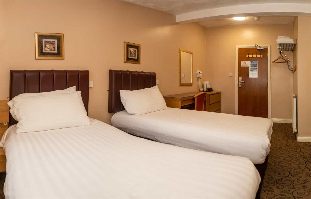 The Beechfield Hotel Блекпул Екстериор снимка