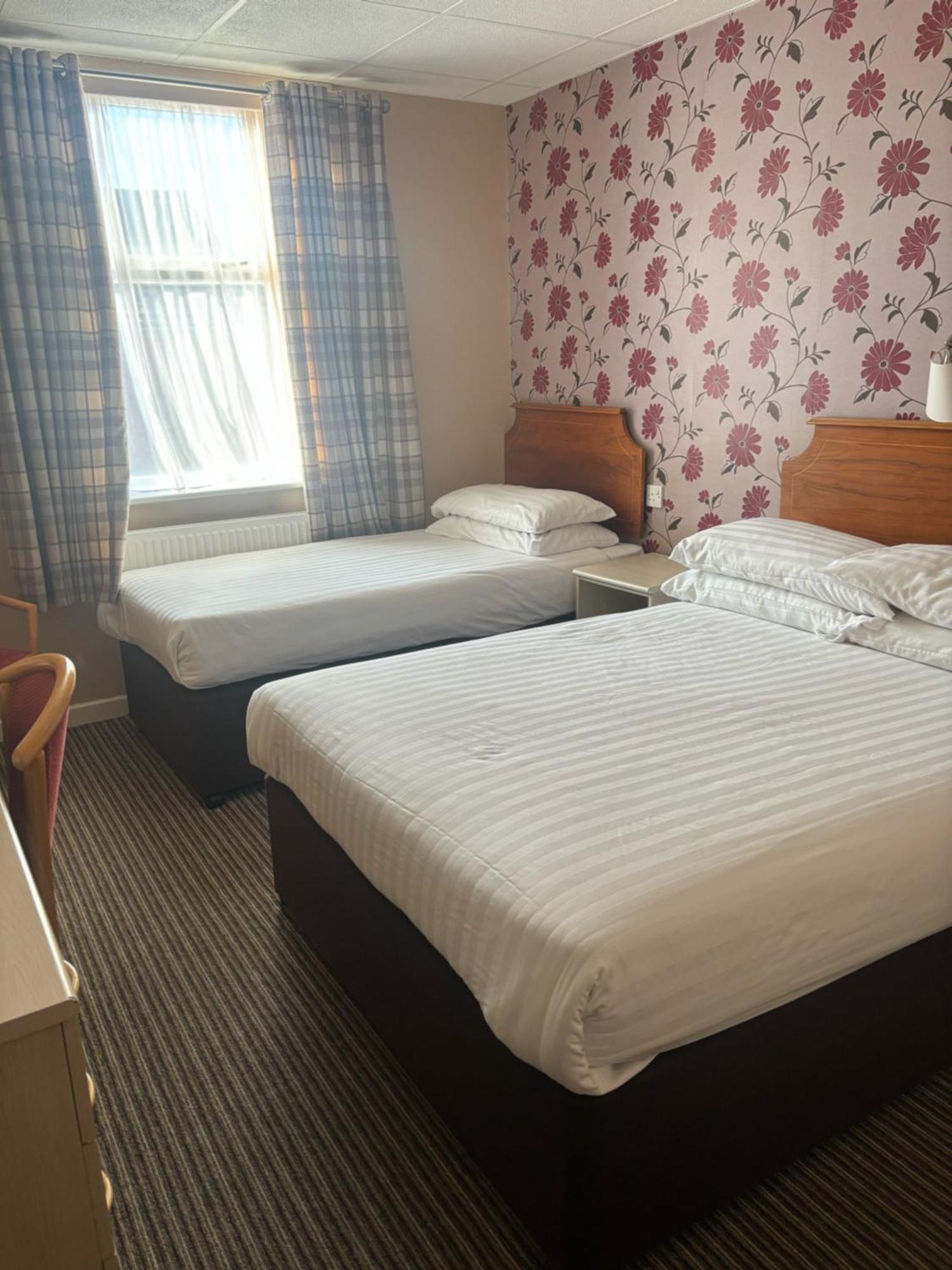 The Beechfield Hotel Блекпул Екстериор снимка
